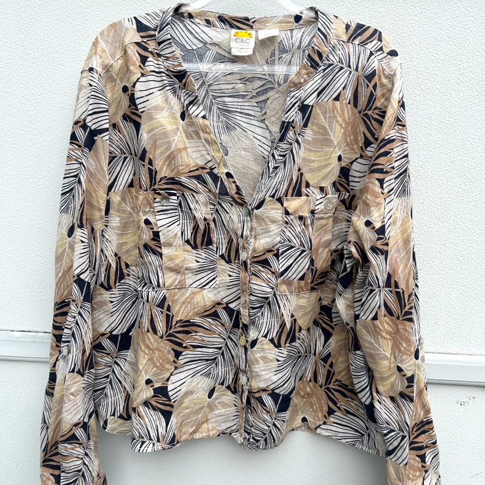 C&C California Linen Top Women XL Leaf Print Neutral Multi Button Front Resort - Picture 3 of 15